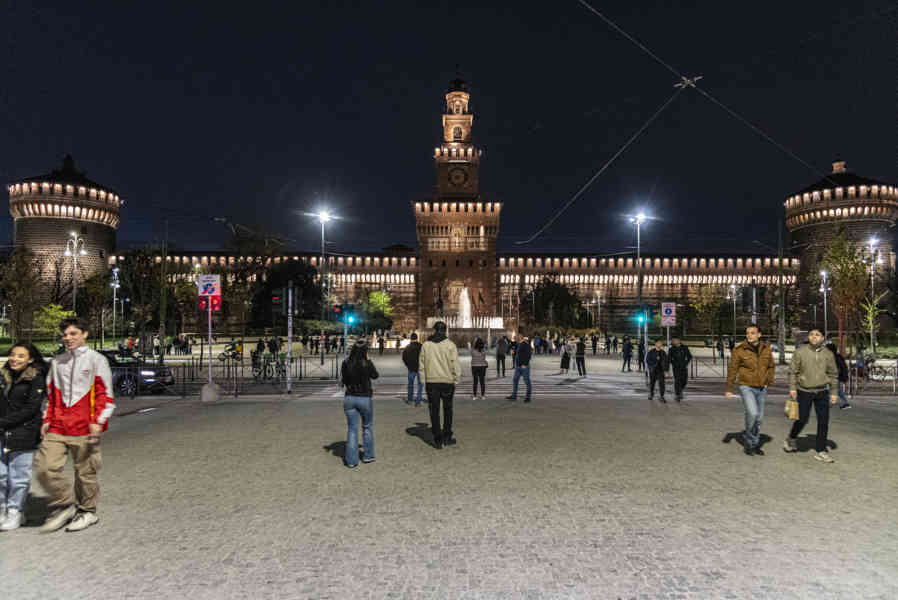 Italia - Milán 117 - castillo Sforzesco de Milán